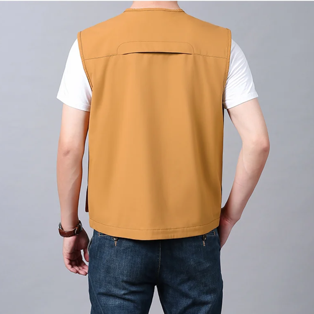 Jonathan- Multi-Pocket Breathable Outdoor Cargo Gilet